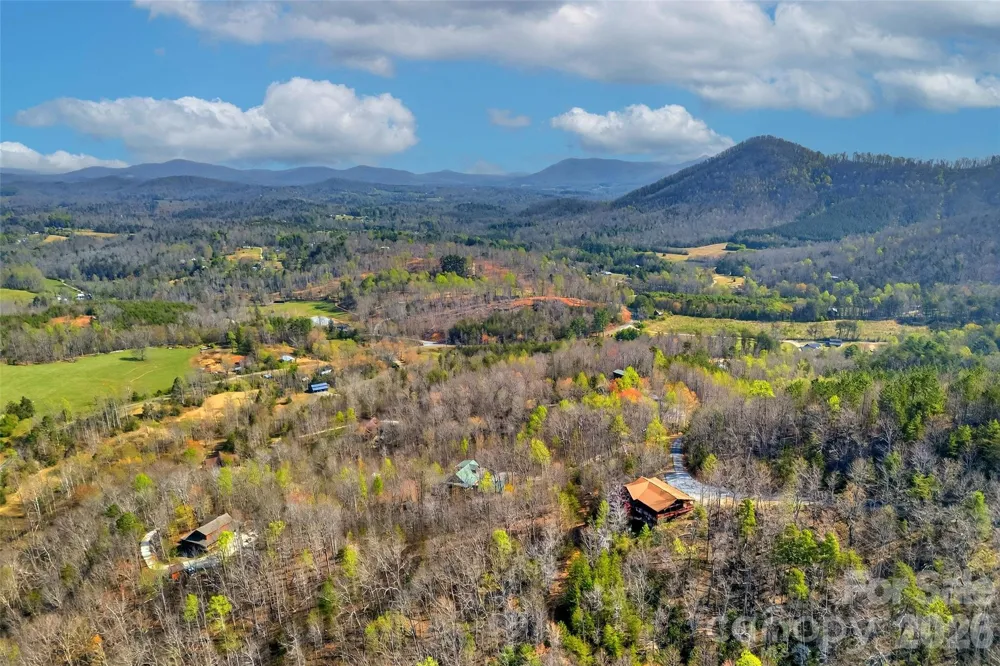 398 Waterfall Drive Marion, NC 28752