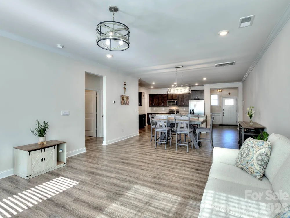 4396 Bronze Boulevard Sherrills Ford, NC 28673