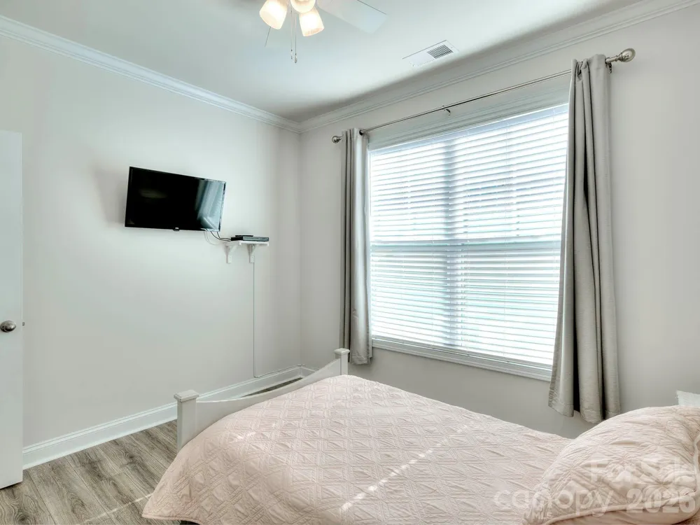 4396 Bronze Boulevard Sherrills Ford, NC 28673