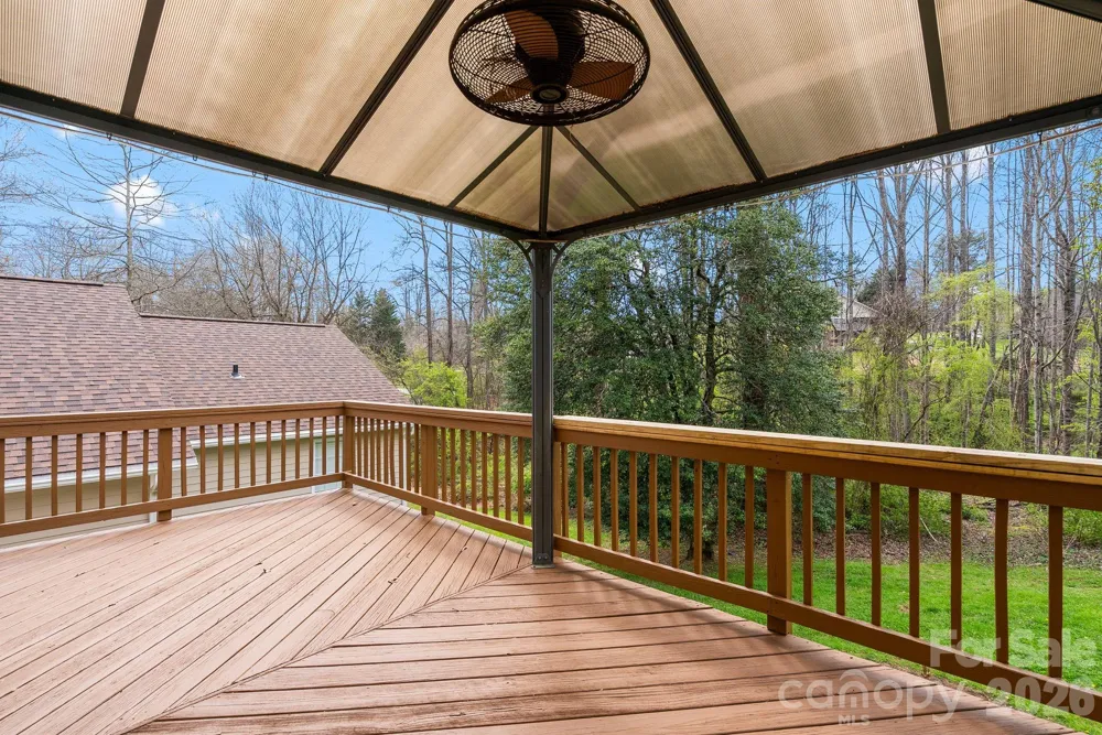 73 Creeks End Circle Mills River, NC 28759