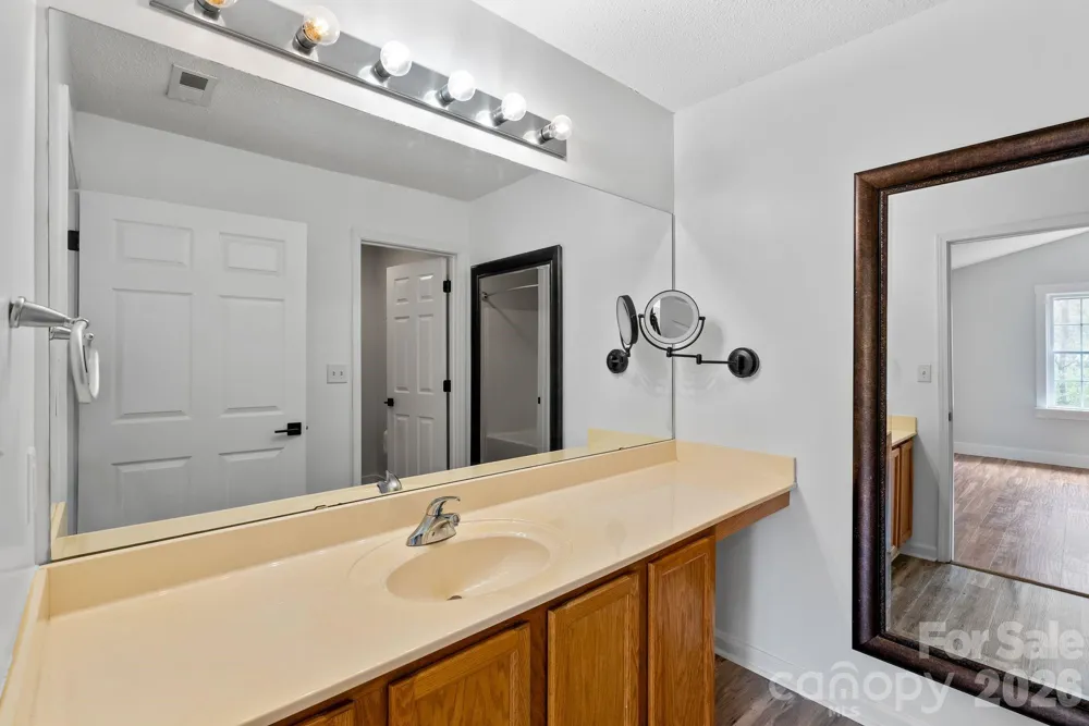 73 Creeks End Circle Mills River, NC 28759