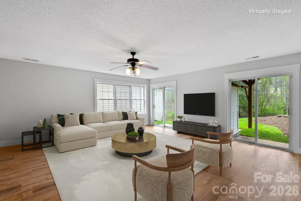 73 Creeks End Circle Mills River, NC 28759