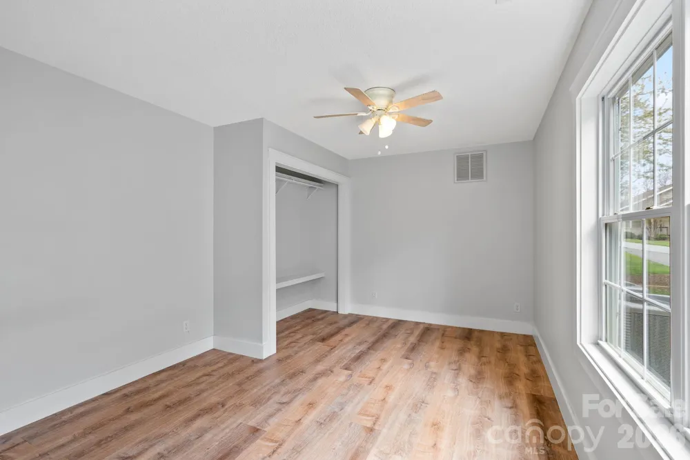 73 Creeks End Circle Mills River, NC 28759