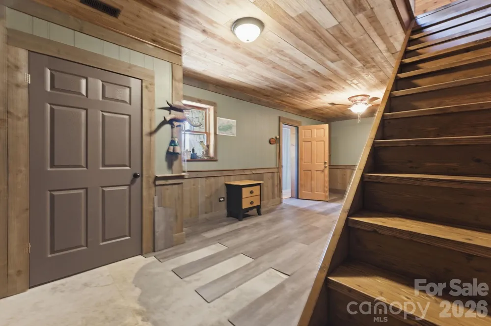 1837 E Alarka Road Bryson City, NC 28713