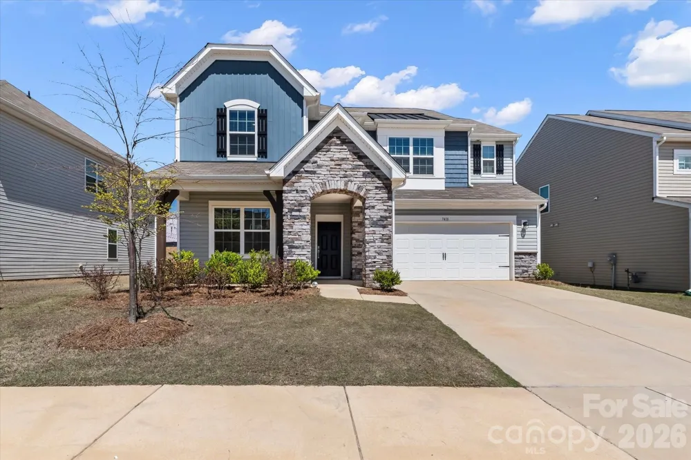 7418 Echoing Hills Lane Maiden, NC 28650