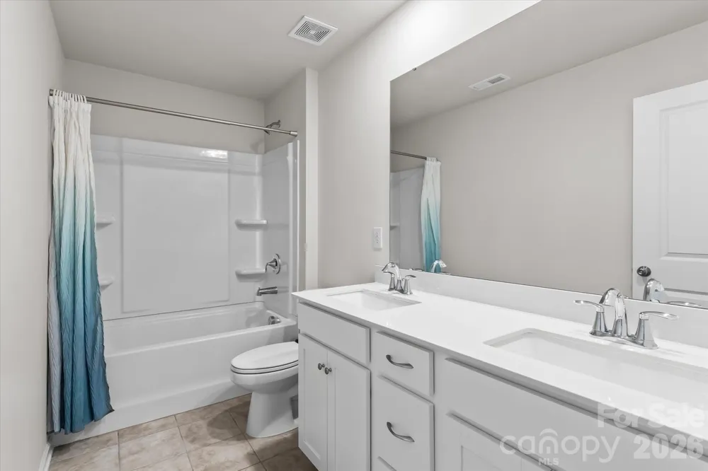 7418 Echoing Hills Lane Maiden, NC 28650