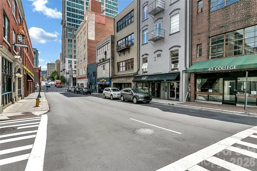 35 Patton Avenue #202 Asheville, NC 28801