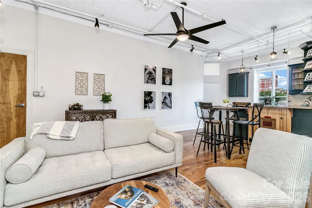 35 Patton Avenue #202 Asheville, NC 28801