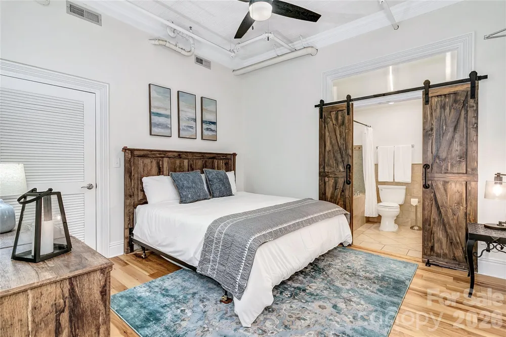 35 Patton Avenue #202 Asheville, NC 28801