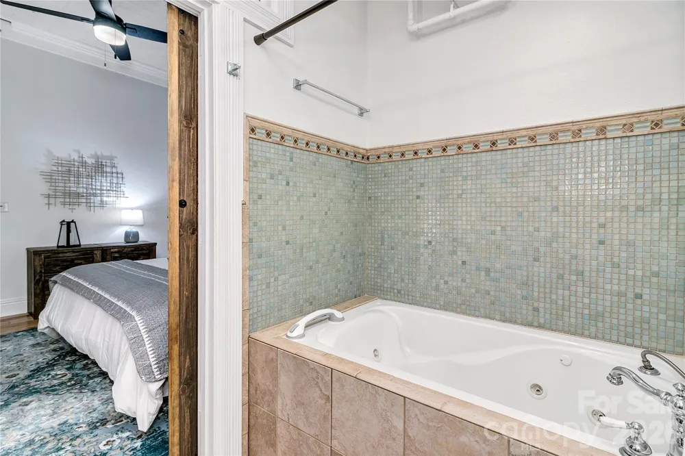 35 Patton Avenue #202 Asheville, NC 28801