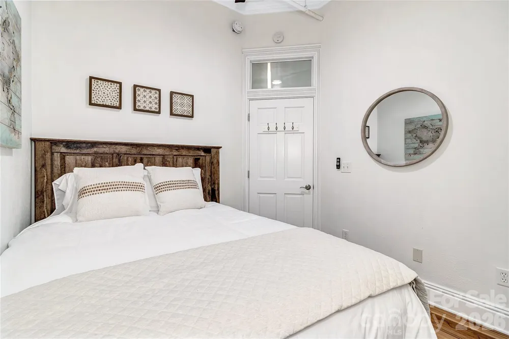 35 Patton Avenue #202 Asheville, NC 28801