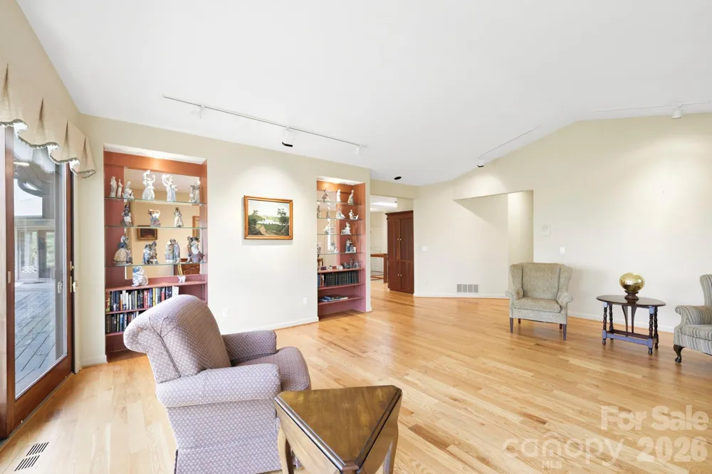 100 Elmridge Drive Flat Rock, NC 28731