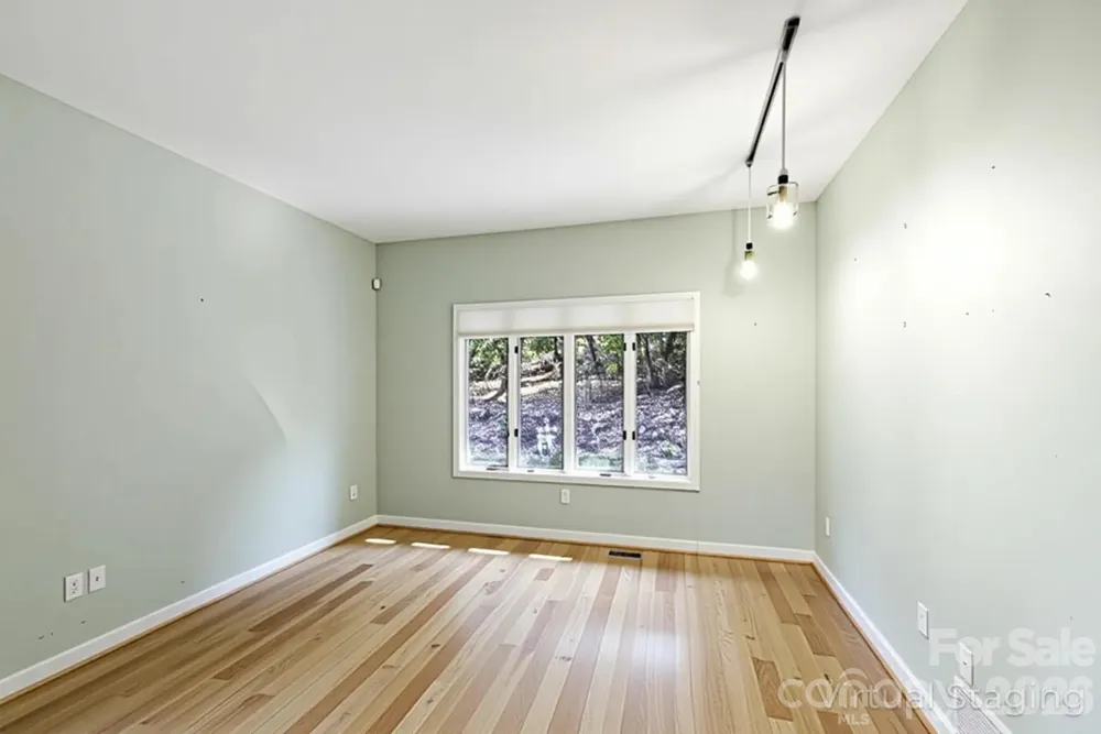 100 Elmridge Drive Flat Rock, NC 28731