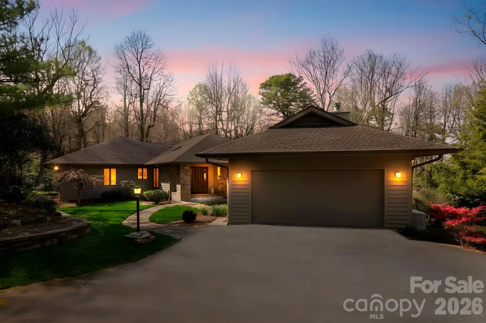 100 Elmridge Drive Flat Rock, NC 28731