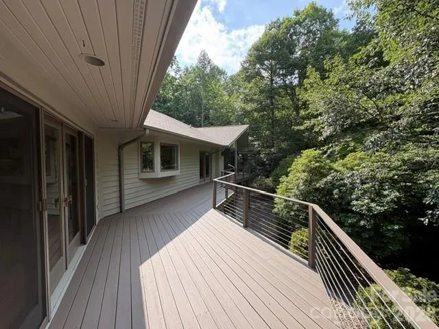 100 Elmridge Drive Flat Rock, NC 28731