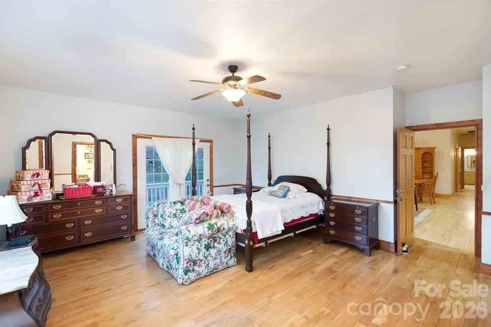 241 Crocus Lane Sylva, NC 28779