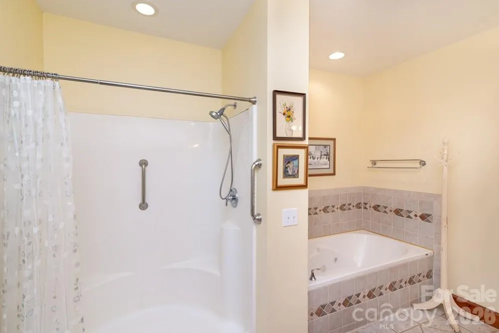 241 Crocus Lane Sylva, NC 28779
