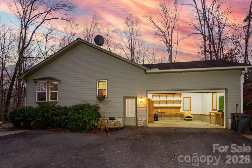241 Crocus Lane Sylva, NC 28779