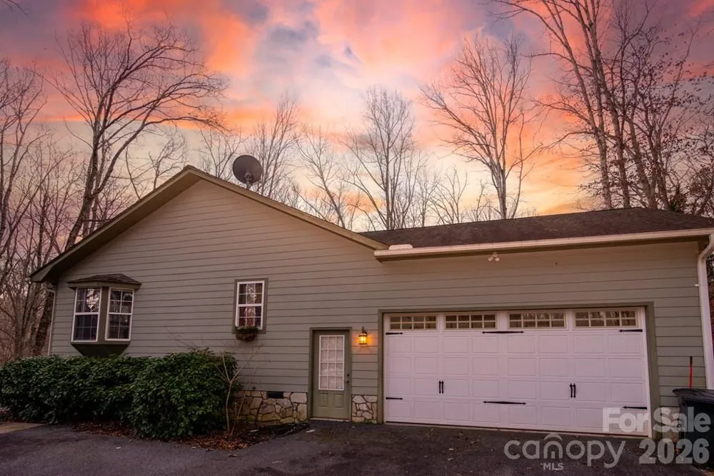 241 Crocus Lane Sylva, NC 28779