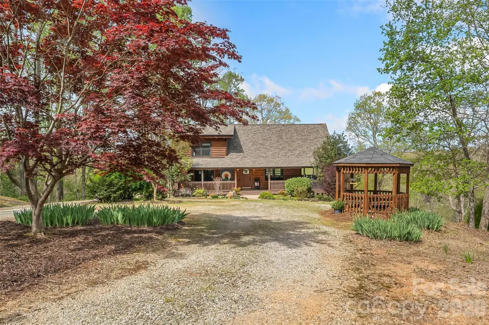 295 Outback Trail #29 Nebo, NC 28761