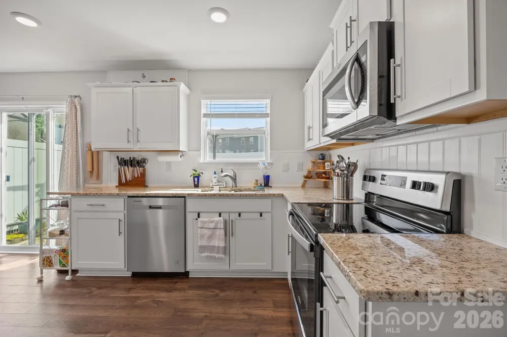 83 Malcolm Court Candler, NC 28715