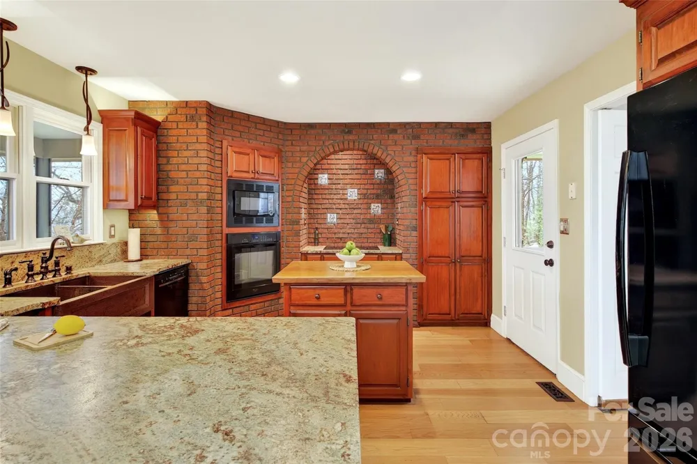 62 Skyline Drive Old Fort, NC 28762