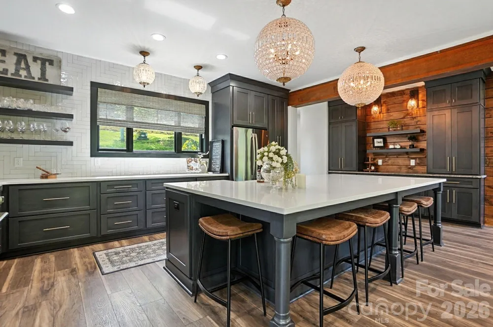 727 Riverwind Drive Lansing, NC 28643