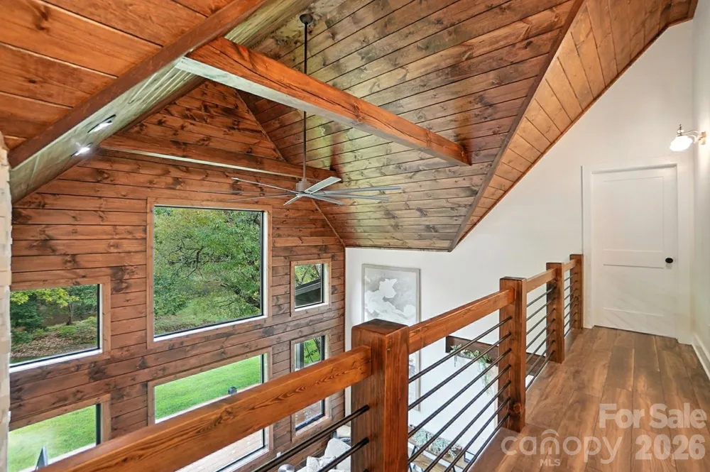 727 Riverwind Drive Lansing, NC 28643