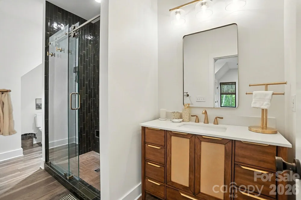 727 Riverwind Drive Lansing, NC 28643