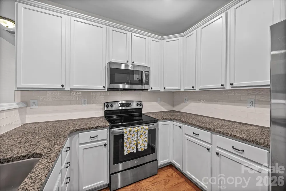 2086 Shady Pond Drive Lake Wylie, SC 29710