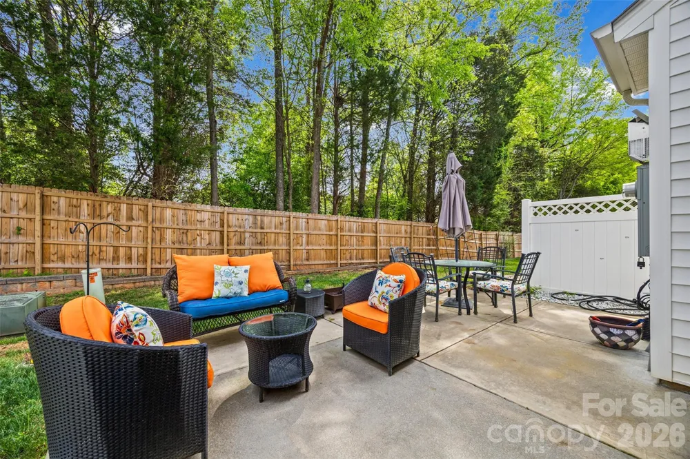 2086 Shady Pond Drive Lake Wylie, SC 29710