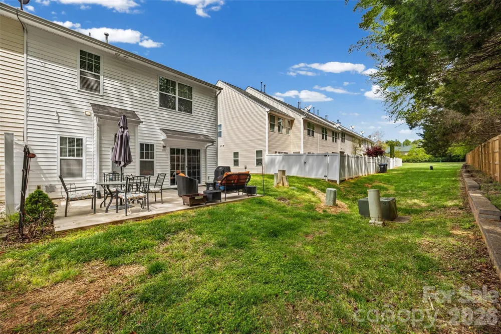 2086 Shady Pond Drive Lake Wylie, SC 29710