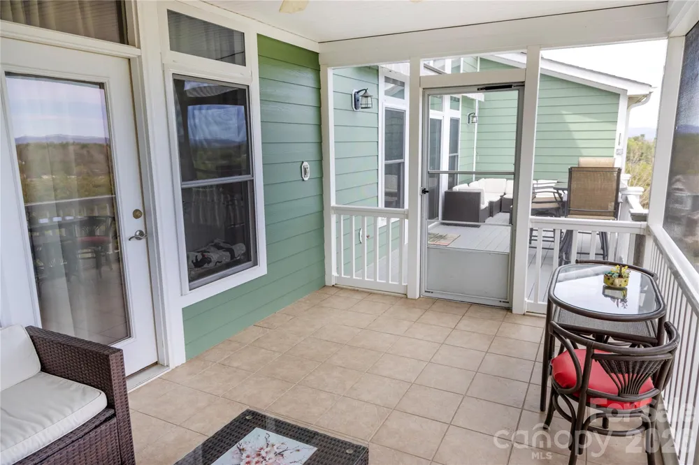 5 Gemini Heights Weaverville, NC 28787