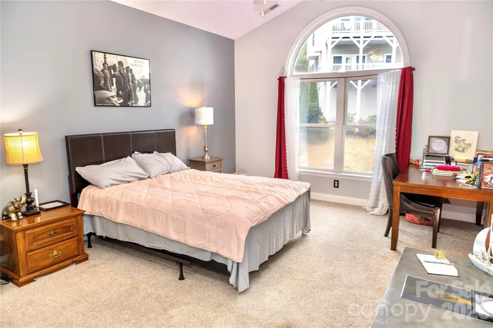 5 Gemini Heights Weaverville, NC 28787
