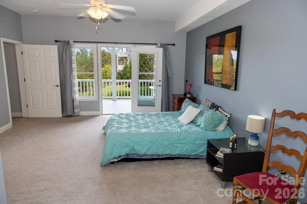 5 Gemini Heights Weaverville, NC 28787