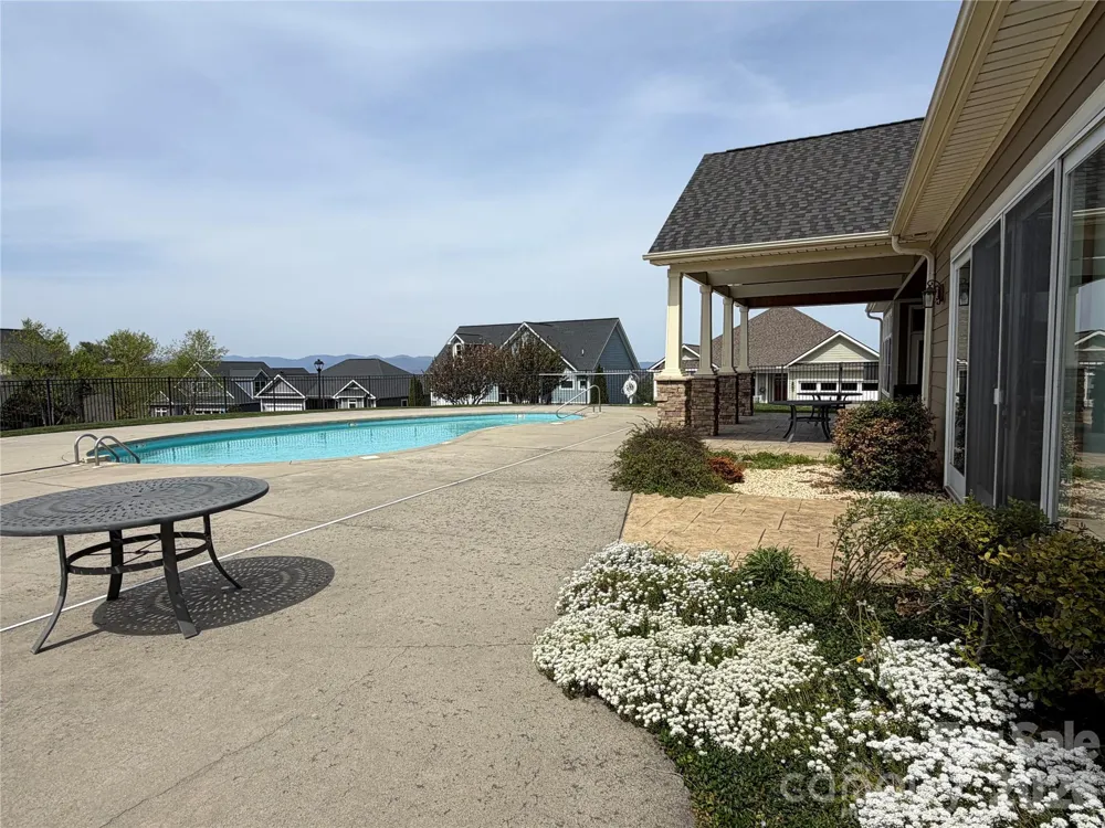 5 Gemini Heights Weaverville, NC 28787