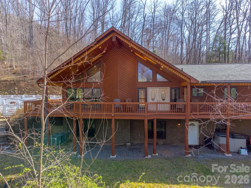 112 Hawks Nest Ridge Cullowhee, NC 28723