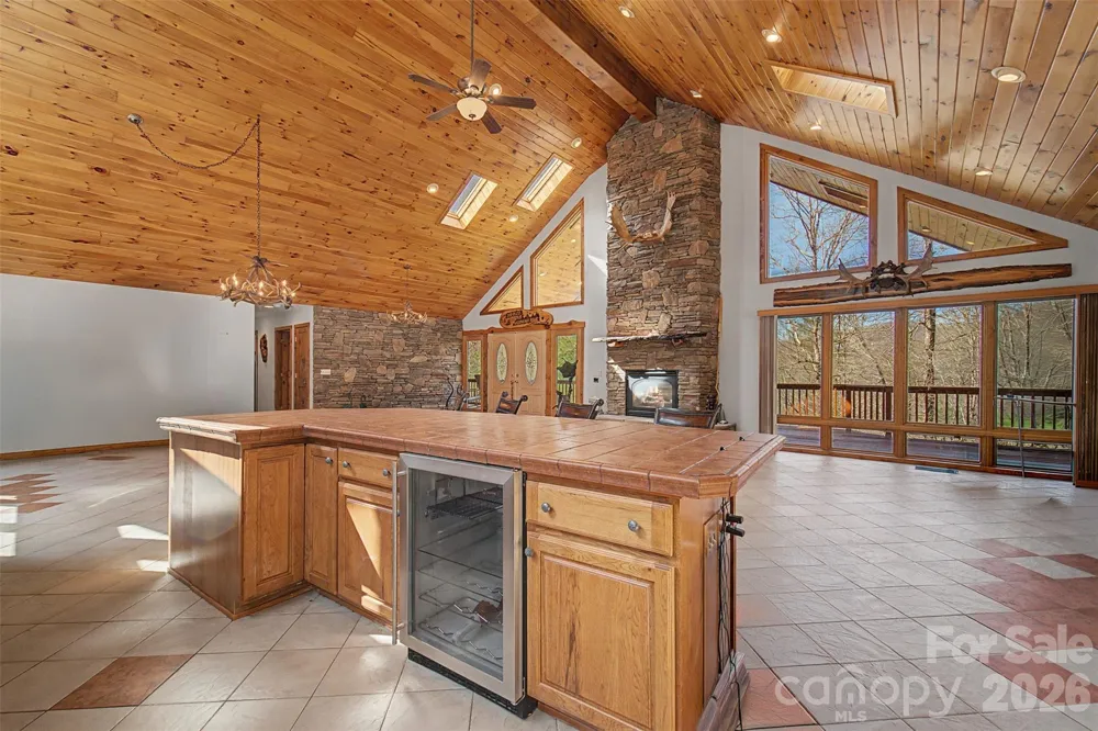 112 Hawks Nest Ridge Cullowhee, NC 28723