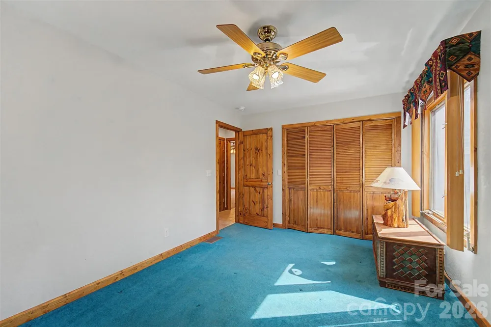 112 Hawks Nest Ridge Cullowhee, NC 28723