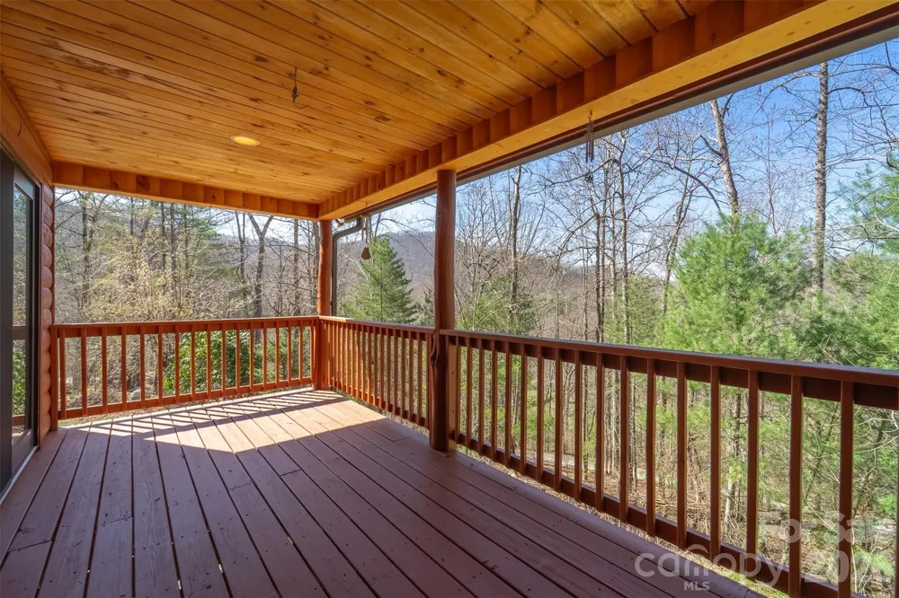 112 Hawks Nest Ridge Cullowhee, NC 28723