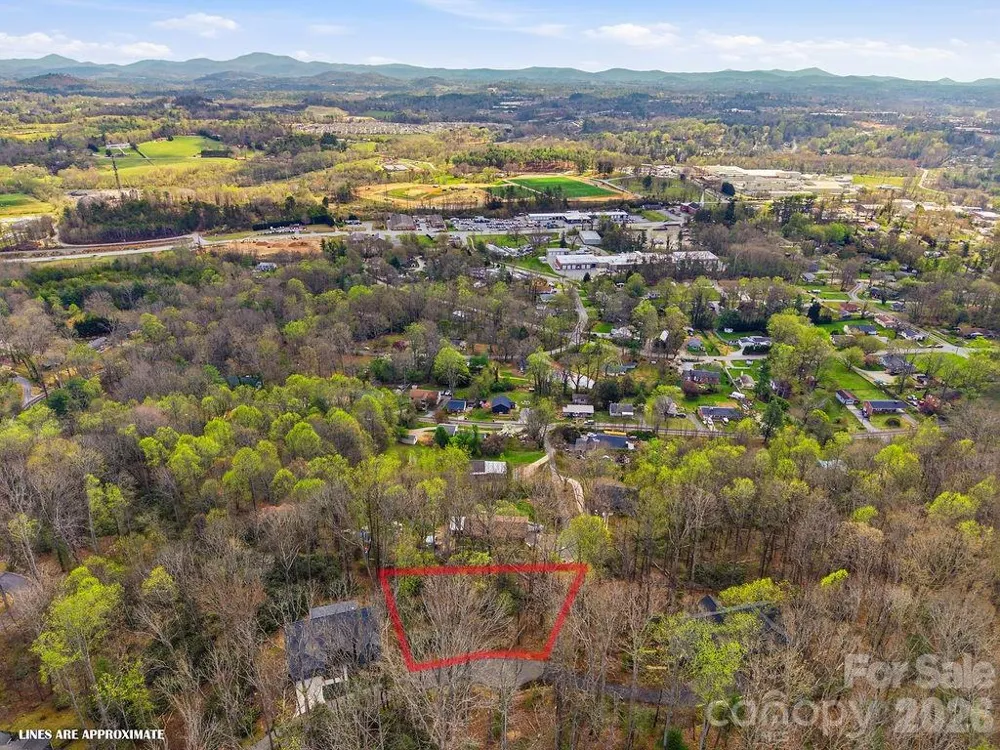 185 Garnet Way #Lot 13 Hendersonville, NC 28791