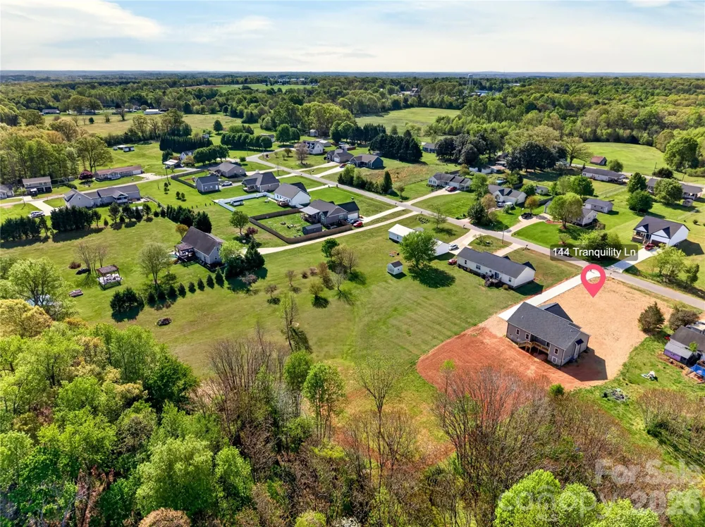144 Tranquility Lane Harmony, NC 28634