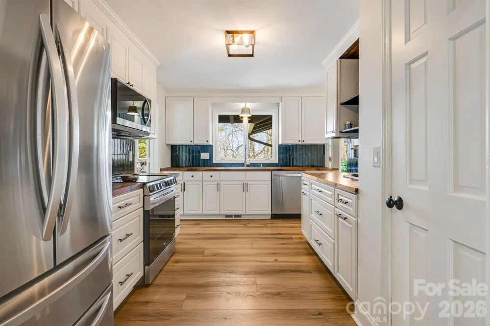 254 Orchard Circle Laurel Park, NC 28739