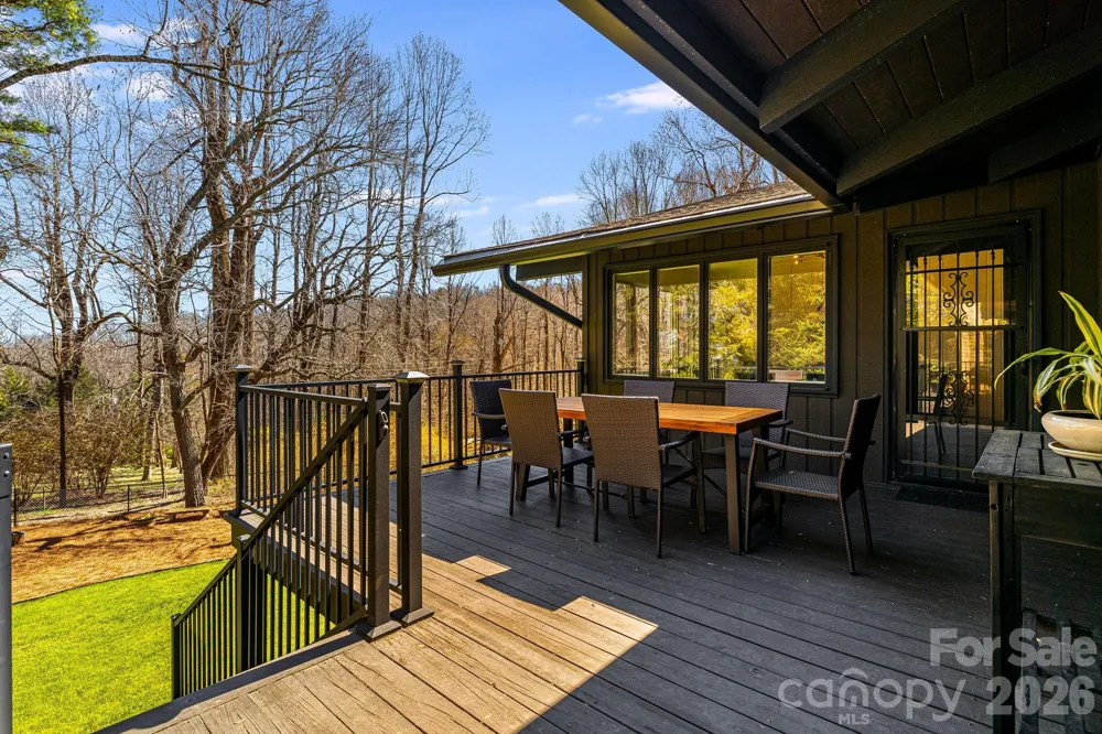 254 Orchard Circle Laurel Park, NC 28739