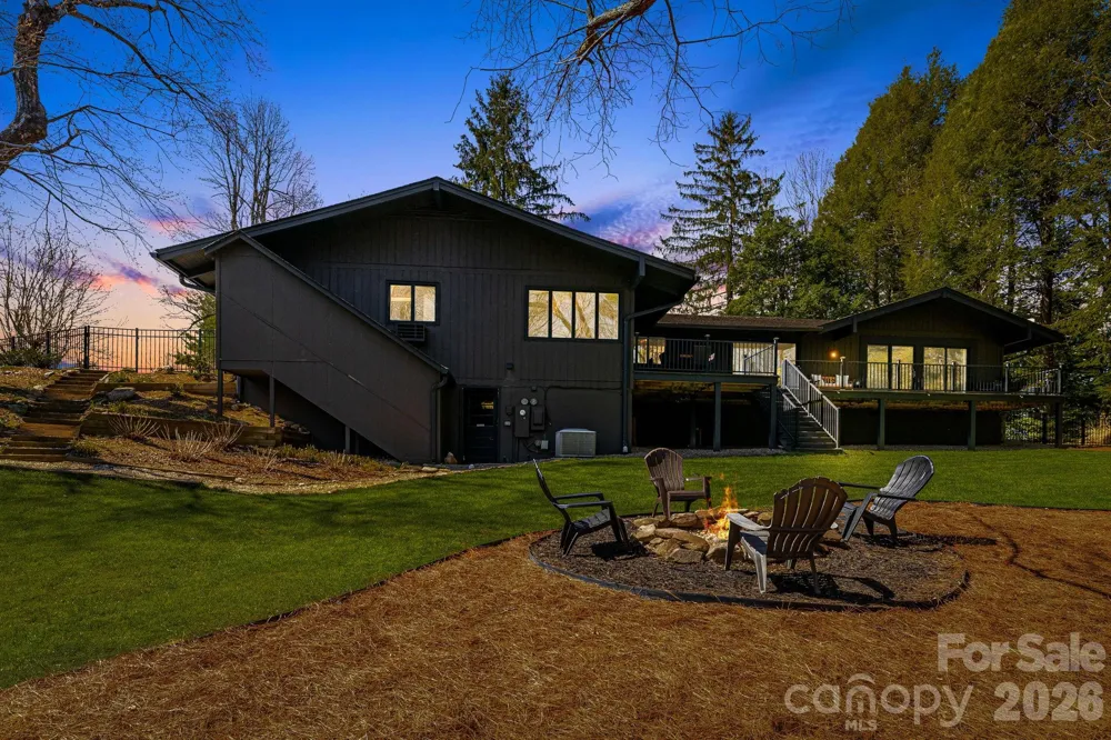 254 Orchard Circle Laurel Park, NC 28739