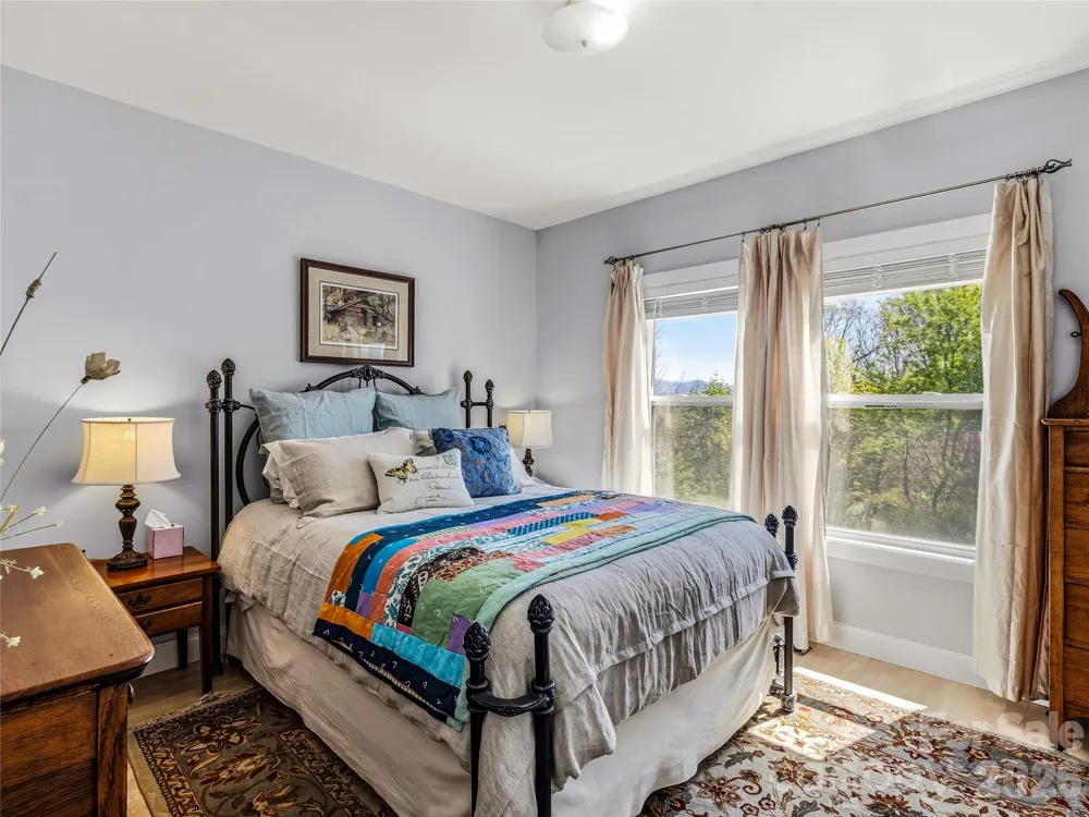 24 Sunnie Rae Lane Candler, NC 28715