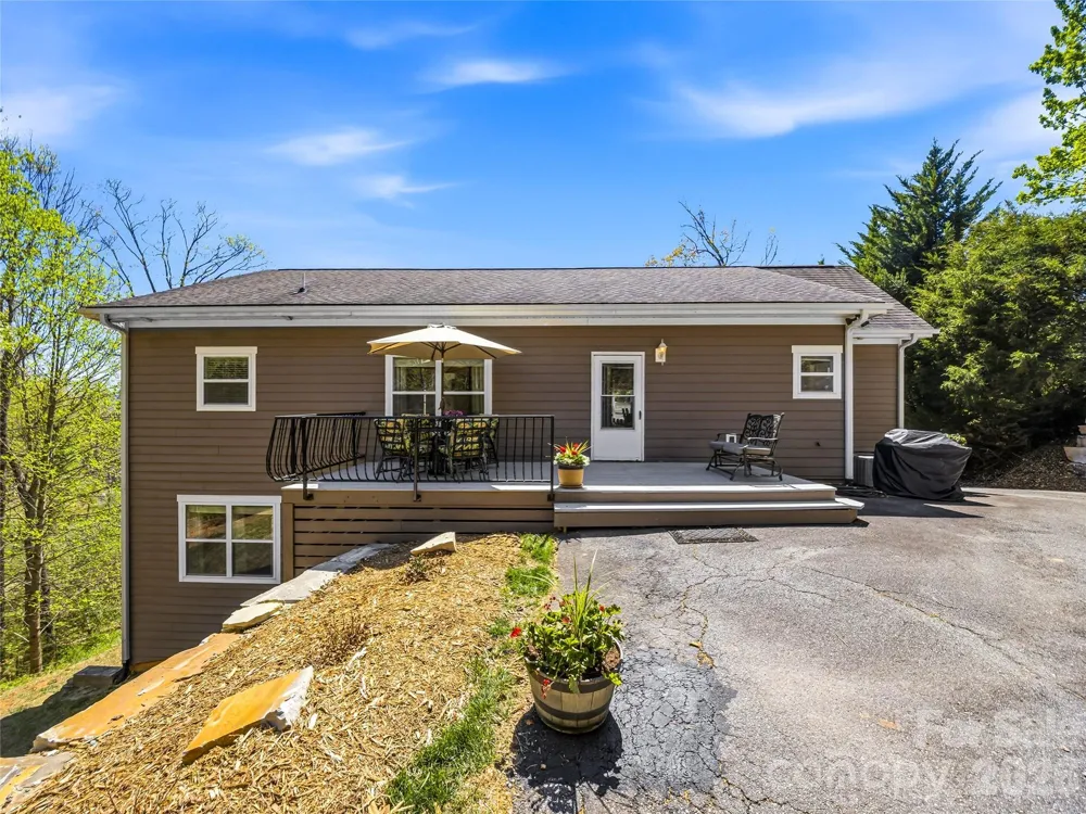 24 Sunnie Rae Lane Candler, NC 28715
