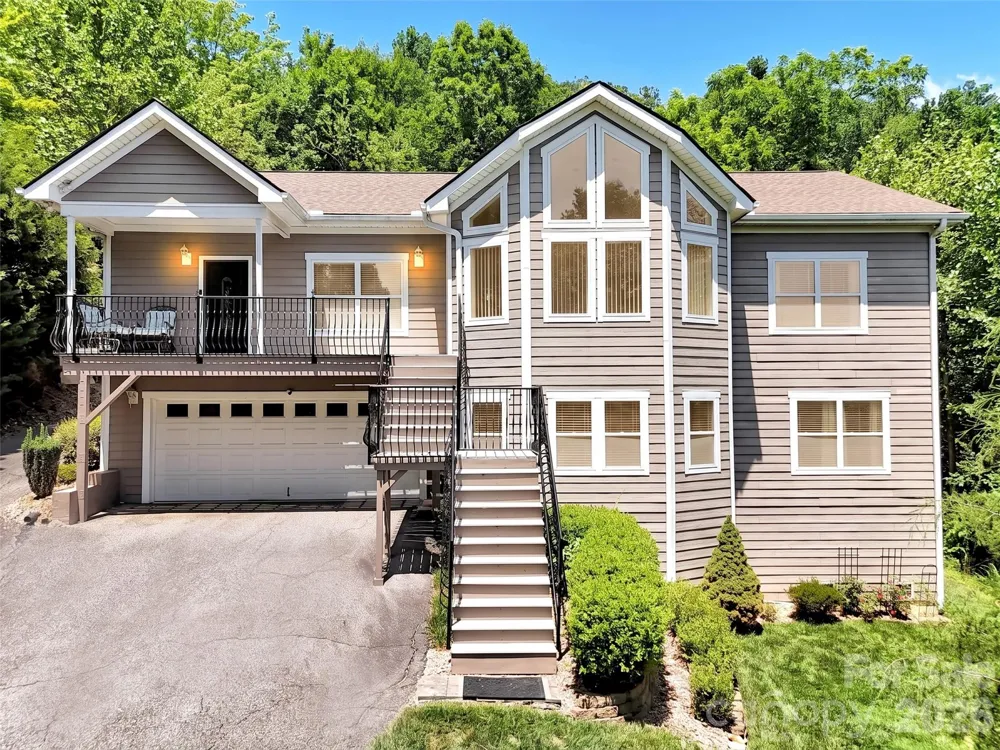 24 Sunnie Rae Lane Candler, NC 28715