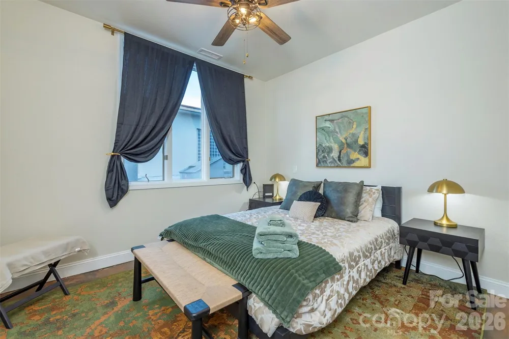 225 Main Street #C Hendersonville, NC 28792