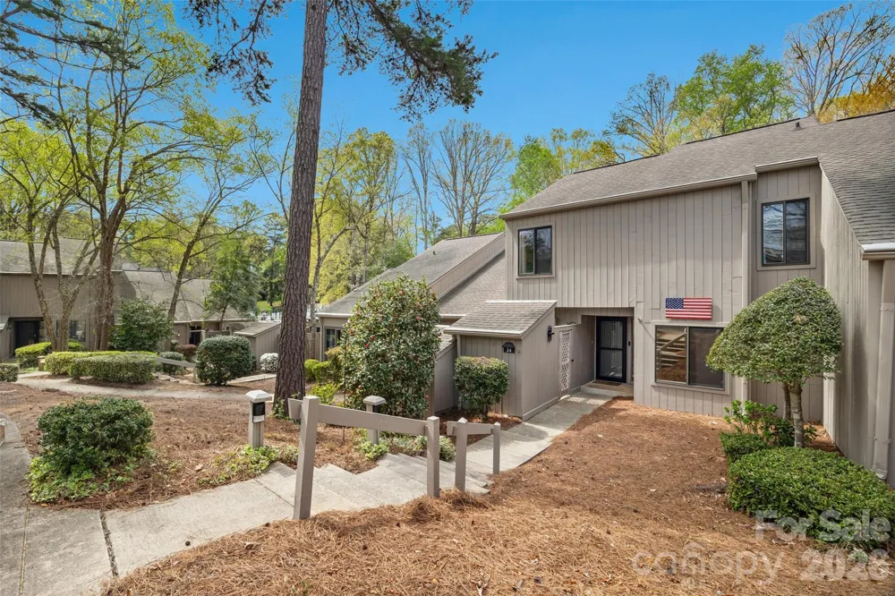 34 Old Post Road Lake Wylie, SC 29710